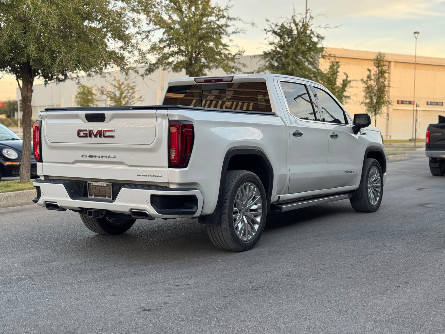 GMC Sierra Denali 2019